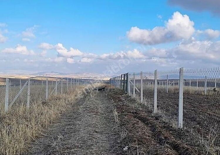 Gölbaşı Çayırlı'da 300 Metrekare Hobi Bahçesi