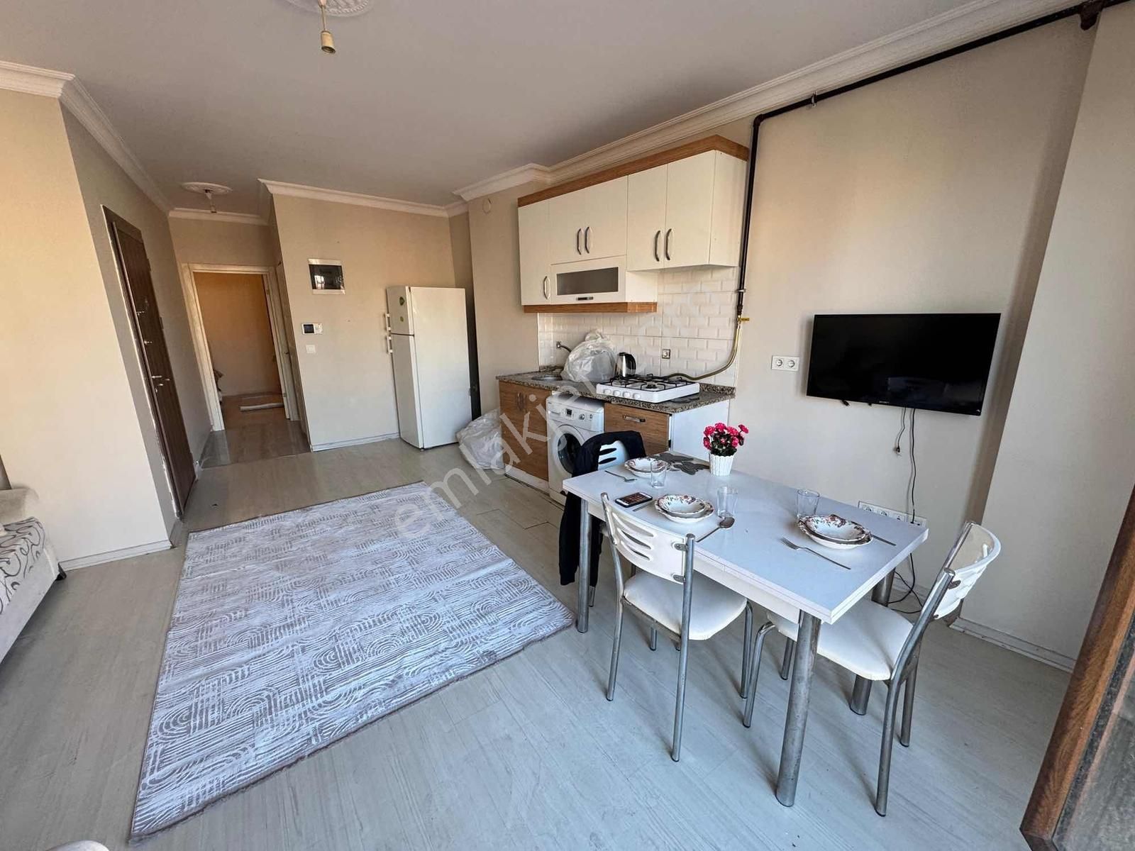 Paradan Acil Takasa Uygun Satılık 2. Kat Ferah 1+1 Daire