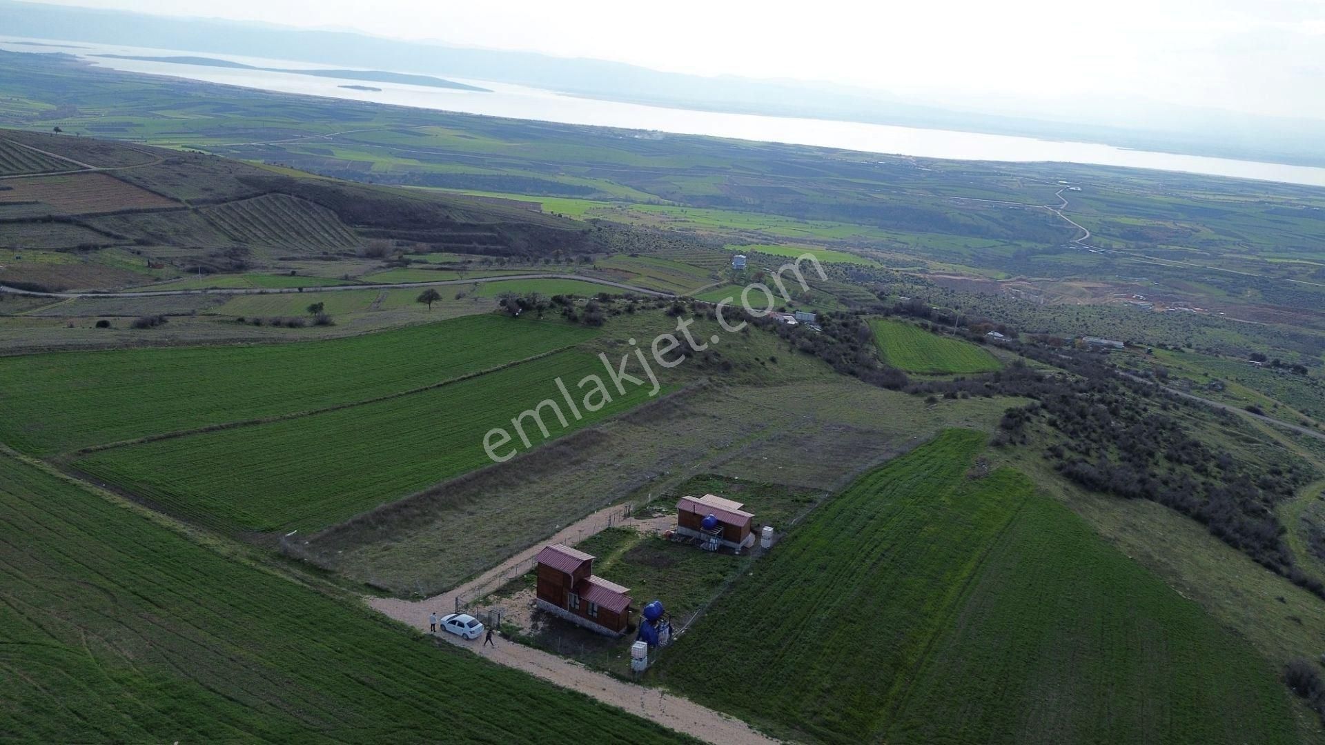 Akbey Gayrimenkul'den Subaşı Mah. Muhteşem Göl Manzaralı Bahçeler - Görsel 9