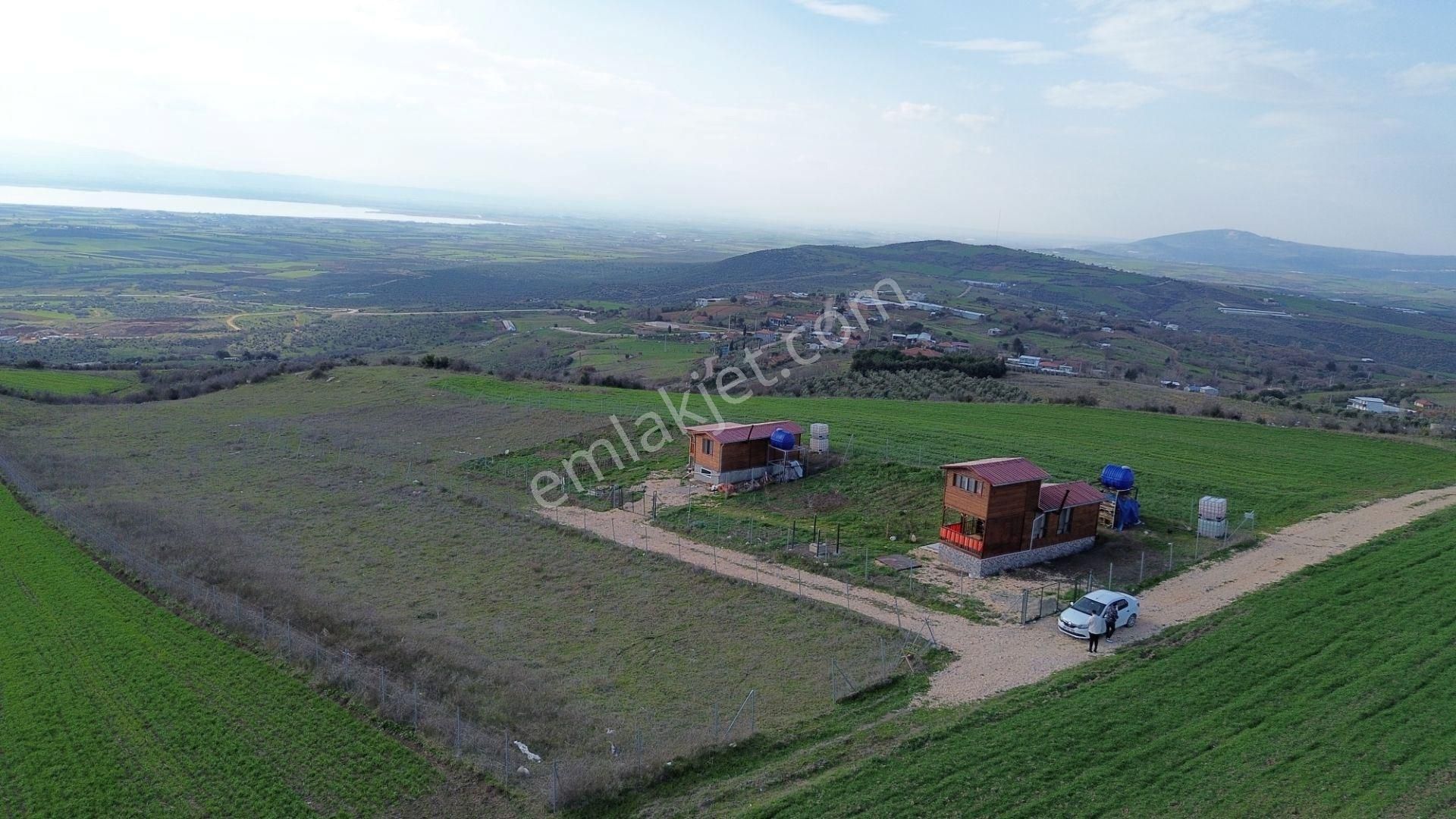 Akbey Gayrimenkul'den Subaşı Mah. Muhteşem Göl Manzaralı Bahçeler - Görsel 2