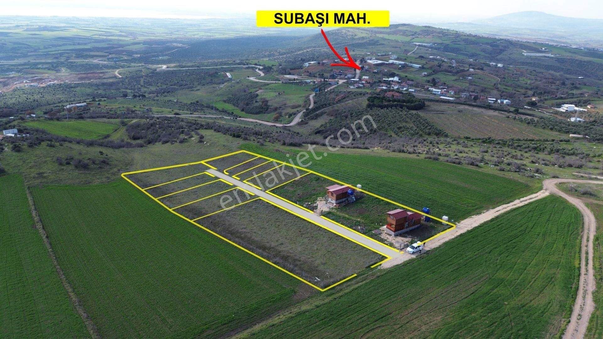 Akbey Gayrimenkul'den Subaşı Mah. Muhteşem Göl Manzaralı Bahçeler