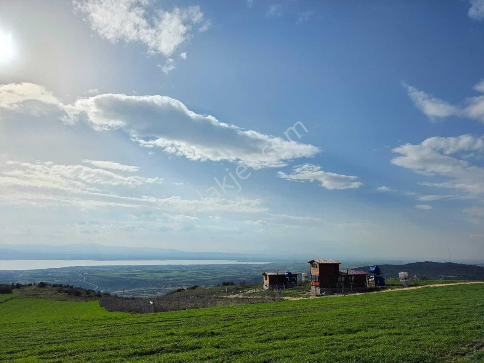 Akbey Gayrimenkul'den Subaşı Mah. Muhteşem Göl Manzaralı Bahçeler - Görsel 20