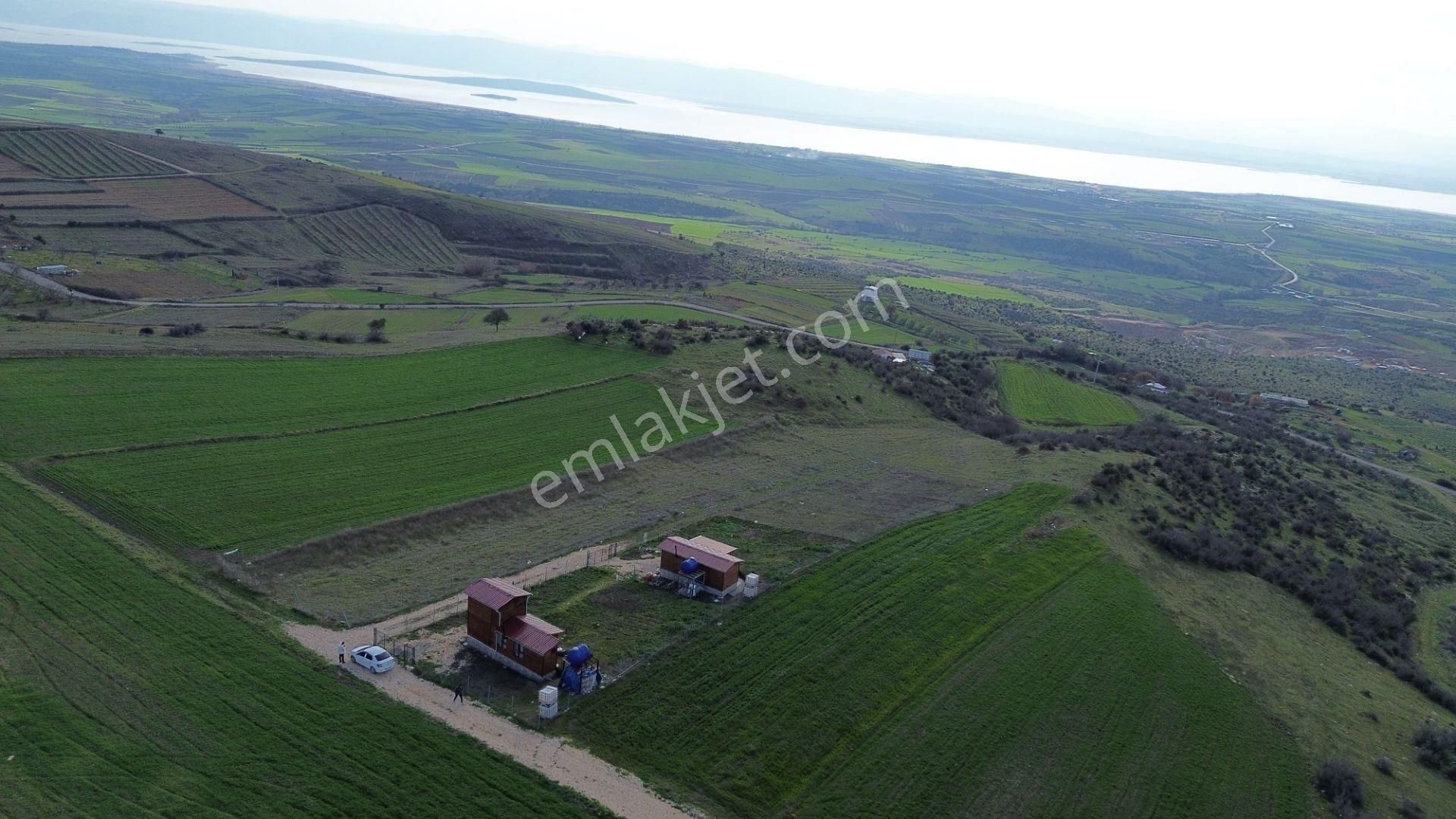 Akbey Gayrimenkul'den Subaşı Mah. Muhteşem Göl Manzaralı Bahçeler - Görsel 10
