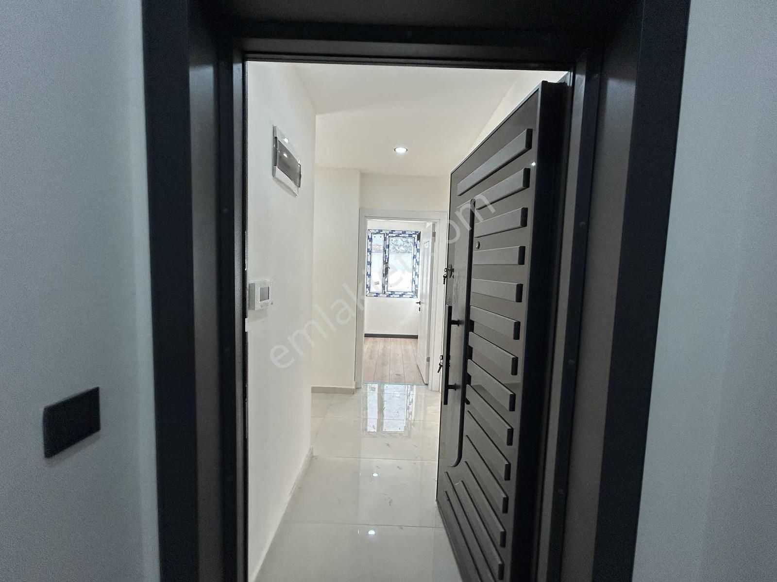 Didim'de Bahçeli Ön Cephe Villa Tadında 2+1 Daire - Görsel 2