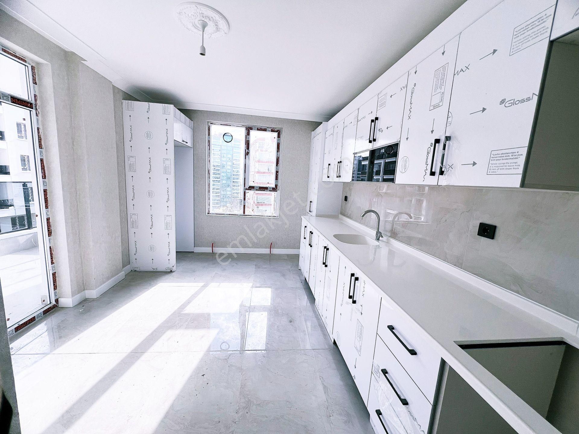 Cihandan Şehitkubilay Da Estergon Cadde Yakını Satlık Sıfır 3+1 - Görsel 4