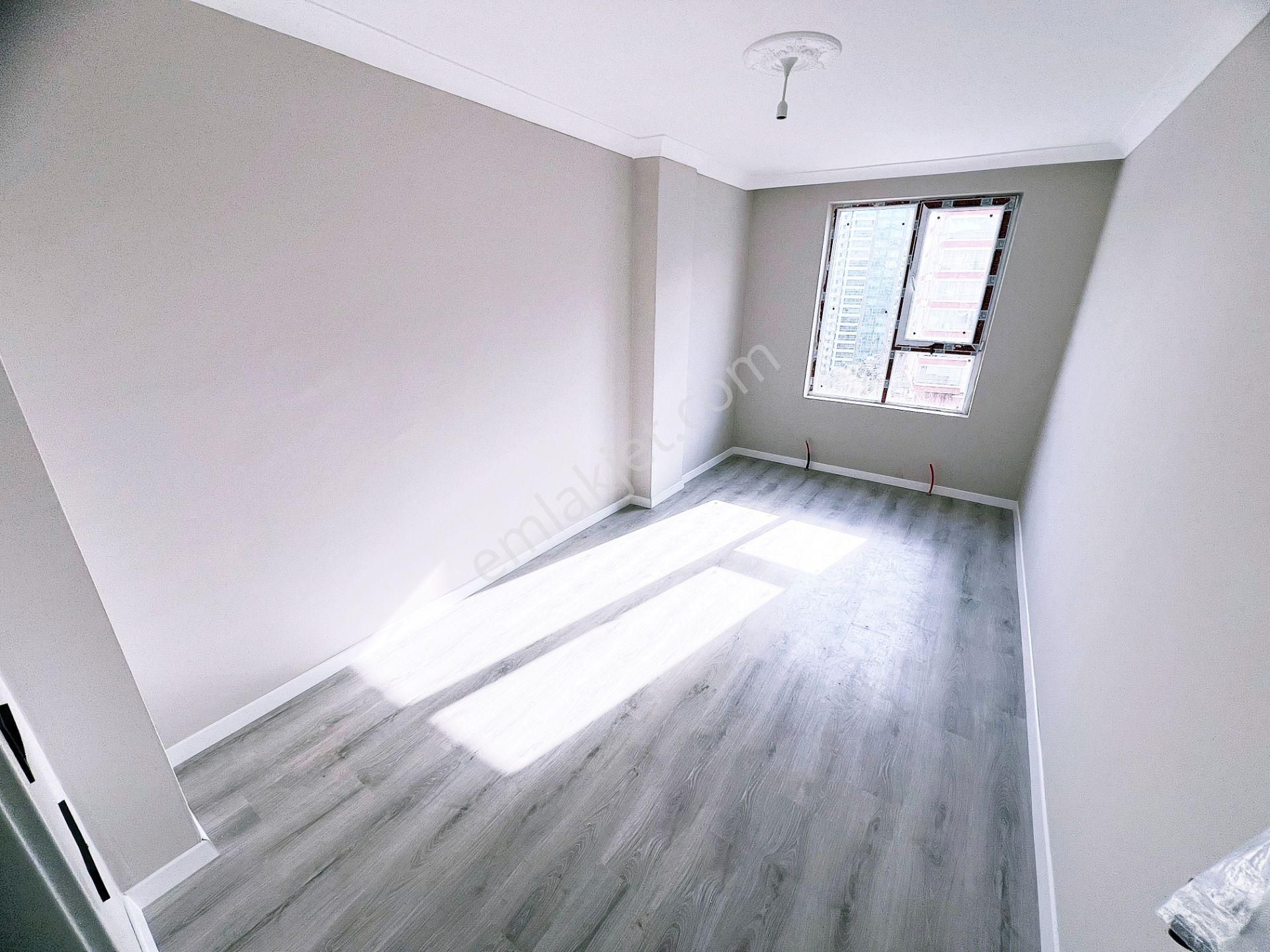 Cihandan Şehitkubilay Da Estergon Cadde Yakını Satlık Sıfır 3+1 - Görsel 12