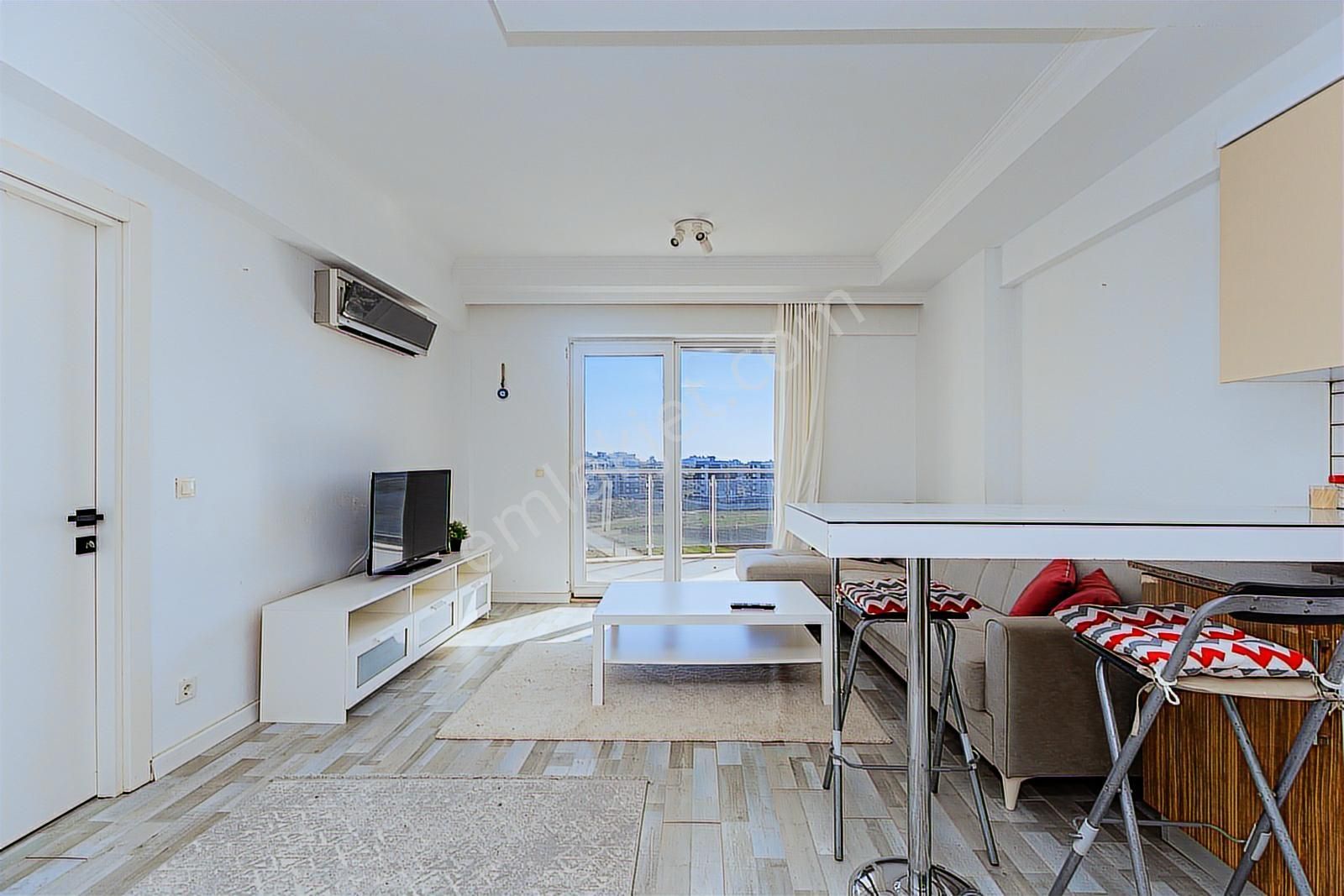 Antalya Aksu Altıntaş Satılık Eşyalı Satılık 1+1 Daire - Görsel 2