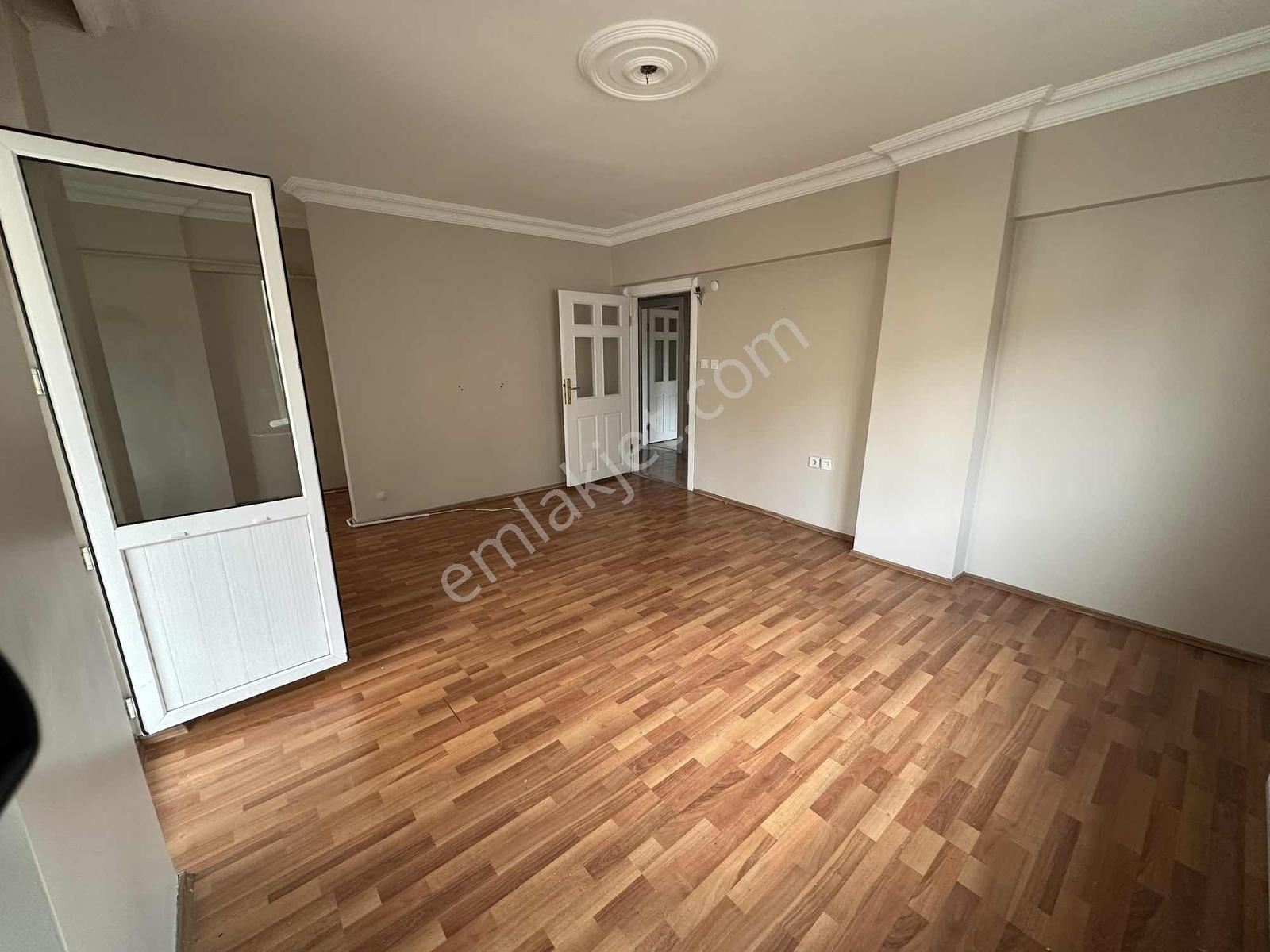 Boş Çekmeköy Vuralkent Sitesi 2+1 Geniş Ve Ferah Kiralık Daire - Görsel 9