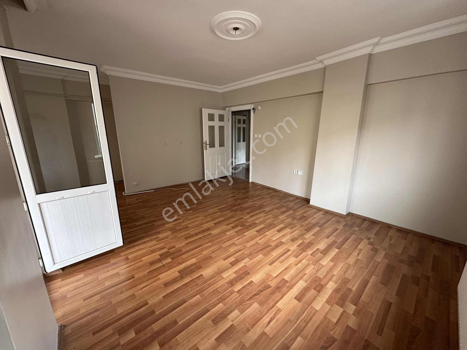 Boş Çekmeköy Vuralkent Sitesi 2+1 Geniş Ve Ferah Kiralık Daire - Görsel 8