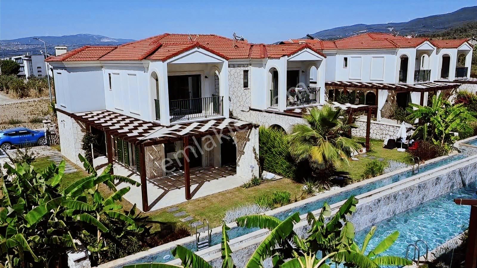 Kuşadası Davutlar Akdeniz Mimari Havuzlu Konsept Satılık Villa - Görsel 8