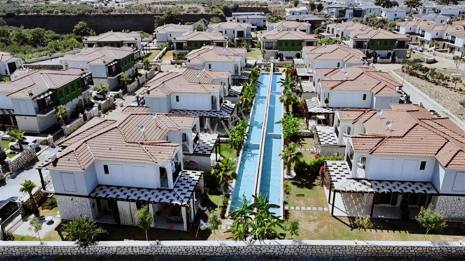 Kuşadası Davutlar Akdeniz Mimari Havuzlu Konsept Satılık Villa - Görsel 10