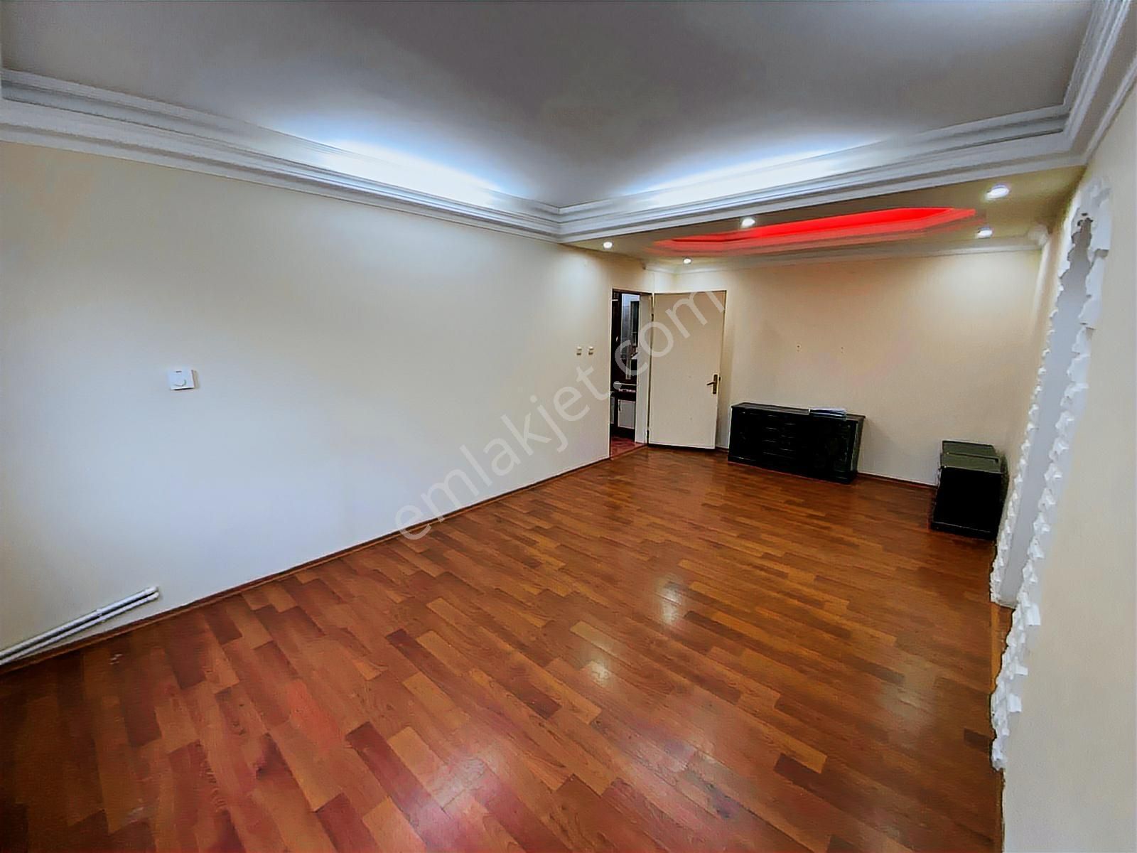 Zenith Real Estate'den Göçmen Konuktarı J Blok Kiralık 2+1 Daire - Görsel 10