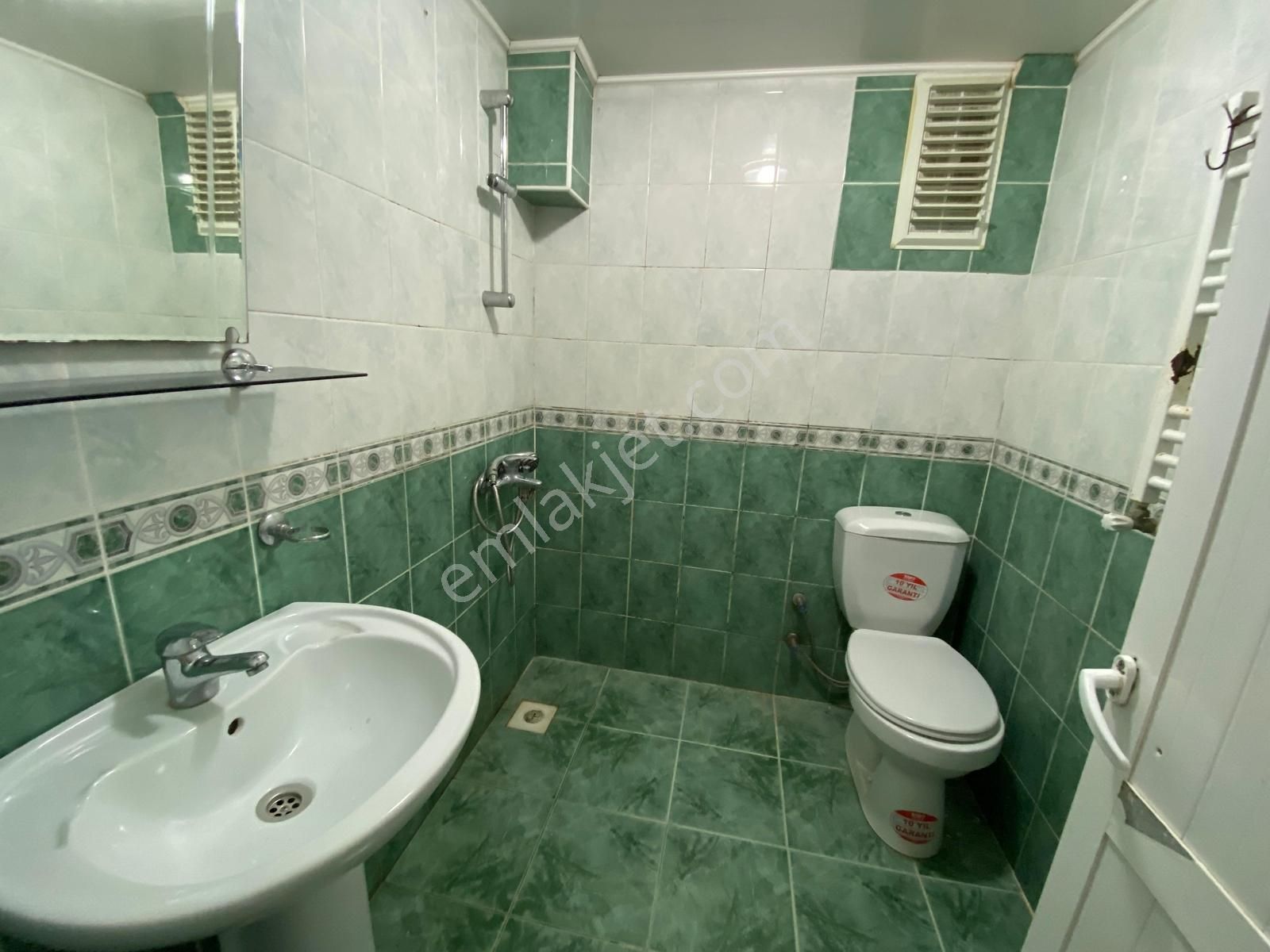 Zenith Real Estate'den Göçmen Konuktarı J Blok Kiralık 2+1 Daire - Görsel 14