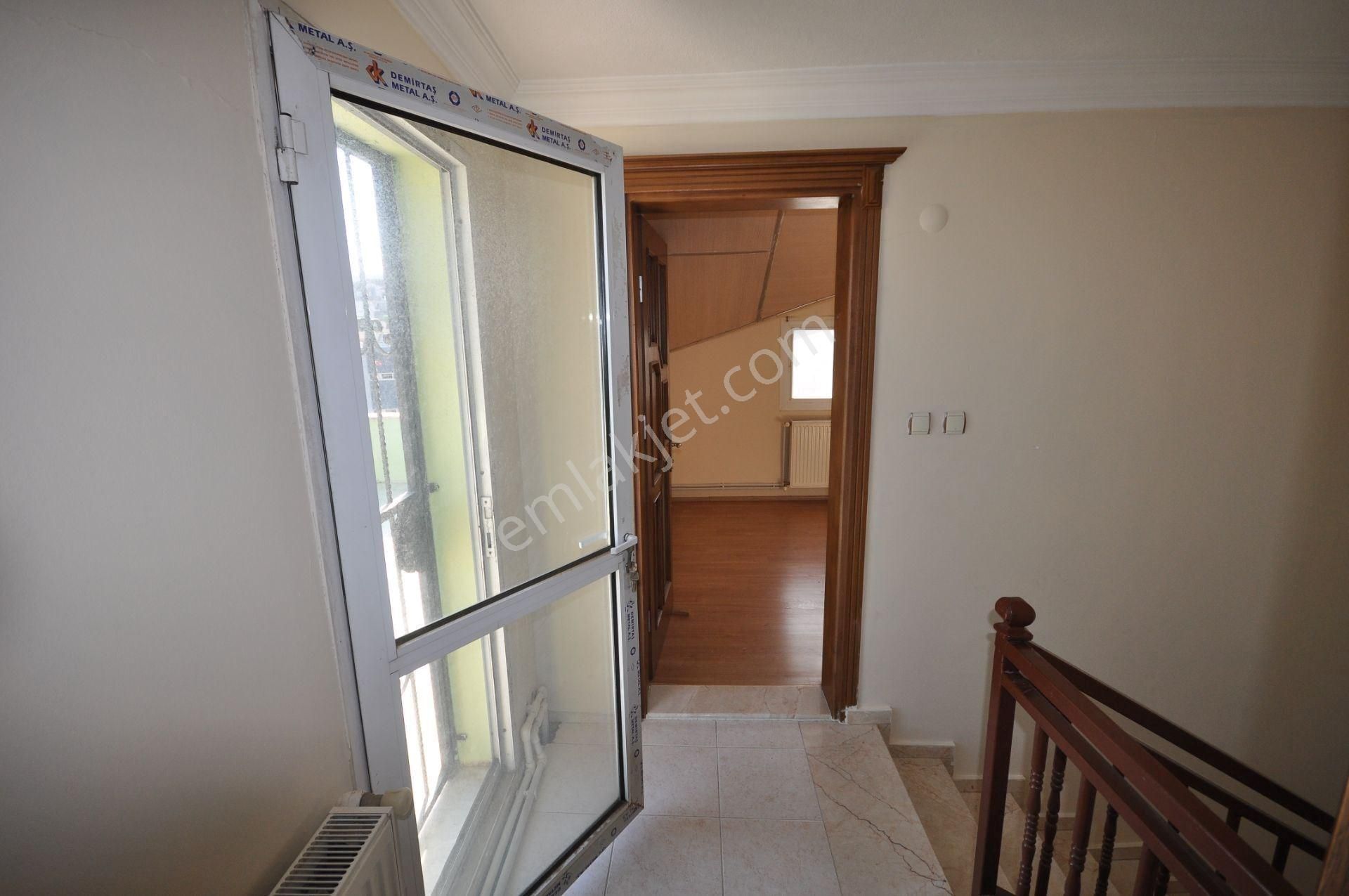 Yenikent 'te Doğalgazlı Tripleks - Görsel 20