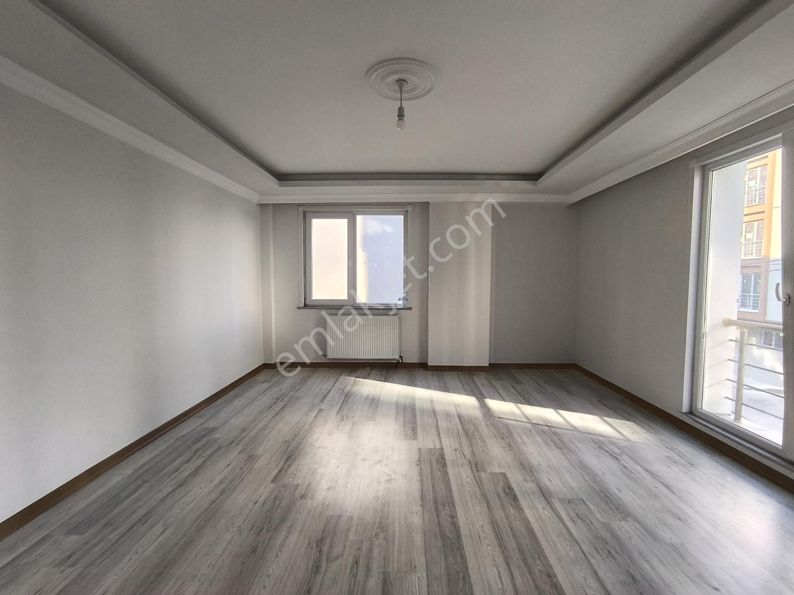 Fa Özbir'den Kızılpınar İstiklal Caddesinde 3+1 Geniş Daire..