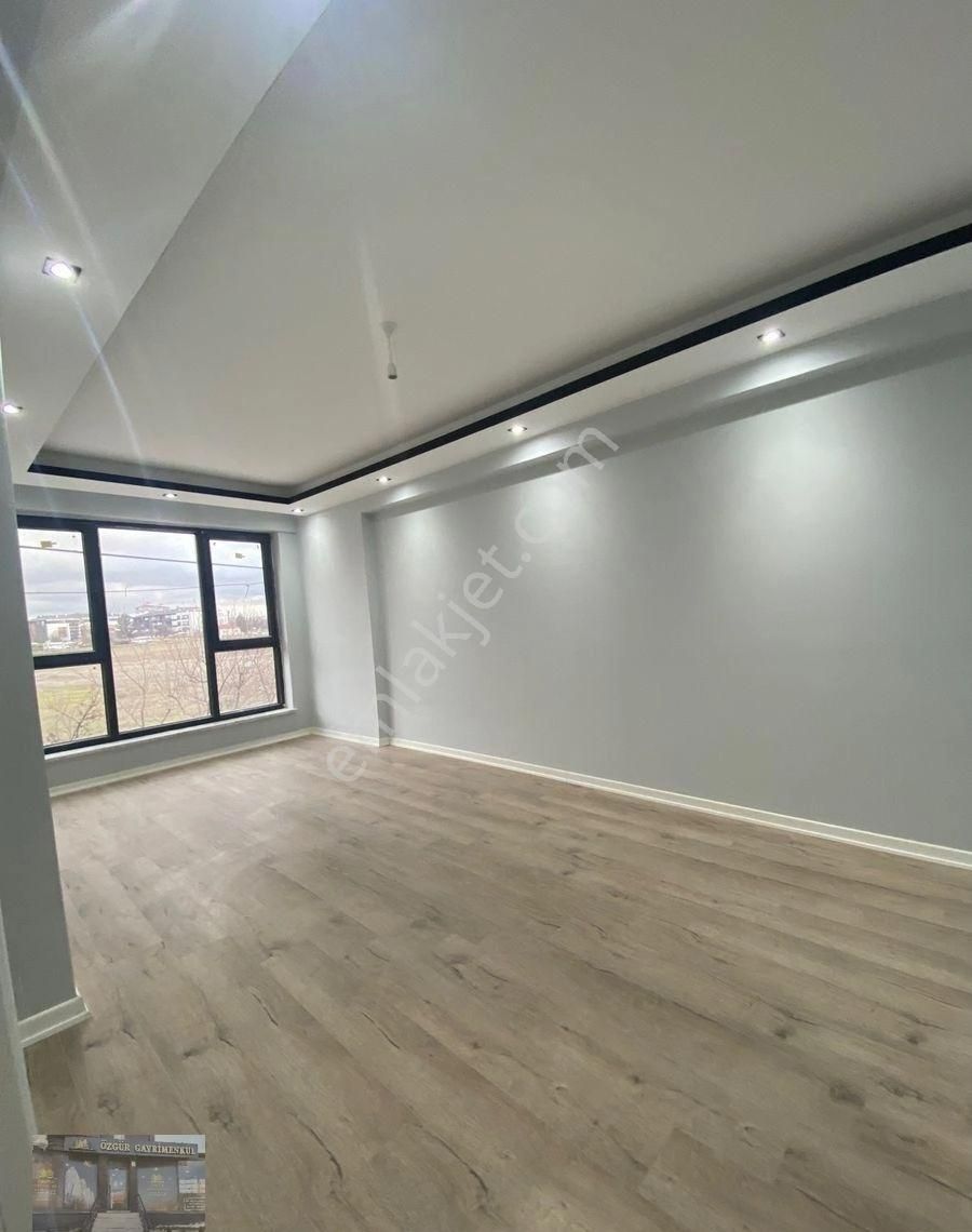 Zincirlikuyu 3+1 Lüks Ferah Daire - Görsel 6