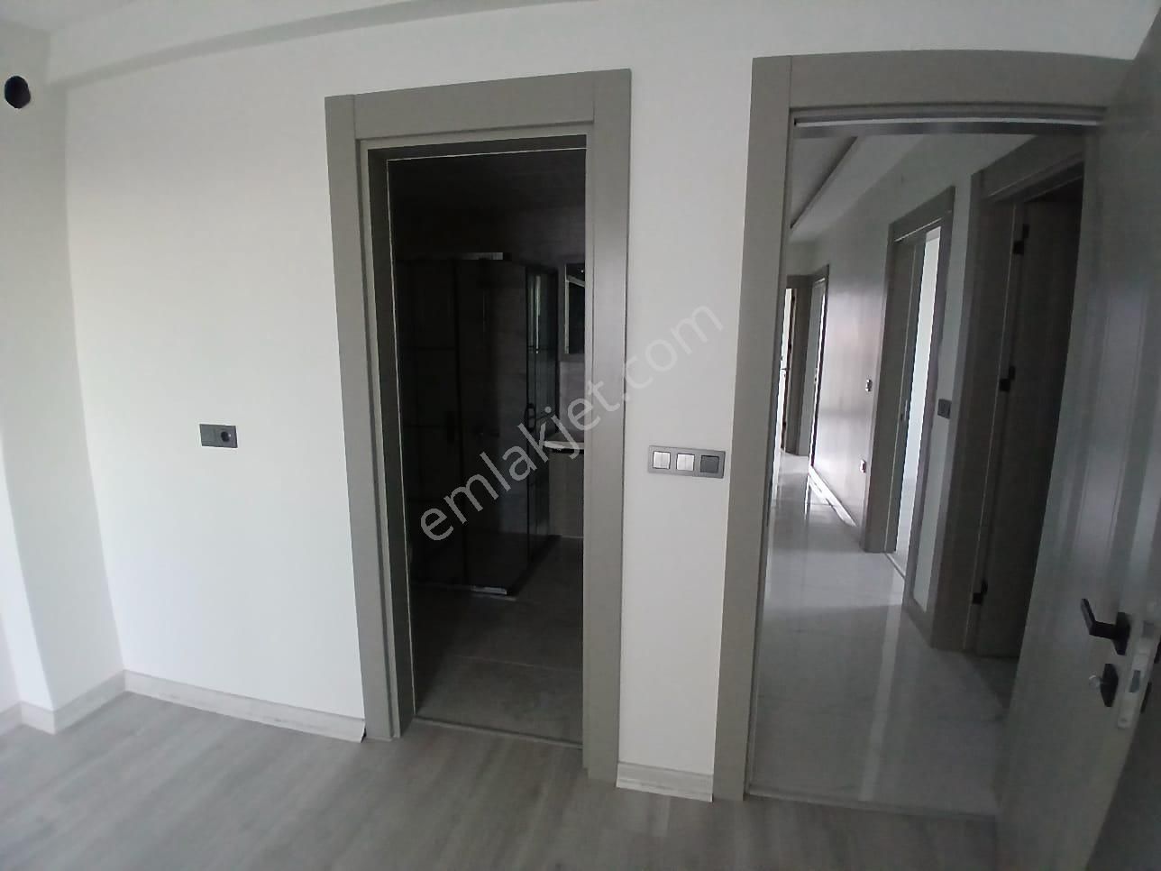Akçay Emlak'tan Akşehir Yarenler Mahallesinde Garajlı Satılık Sıfır 2+1 Daire - Görsel 11