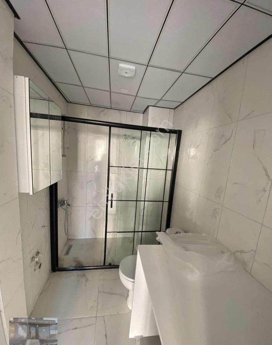 Zafer Mahallesinden Özel Garajlı 1+1 Daire