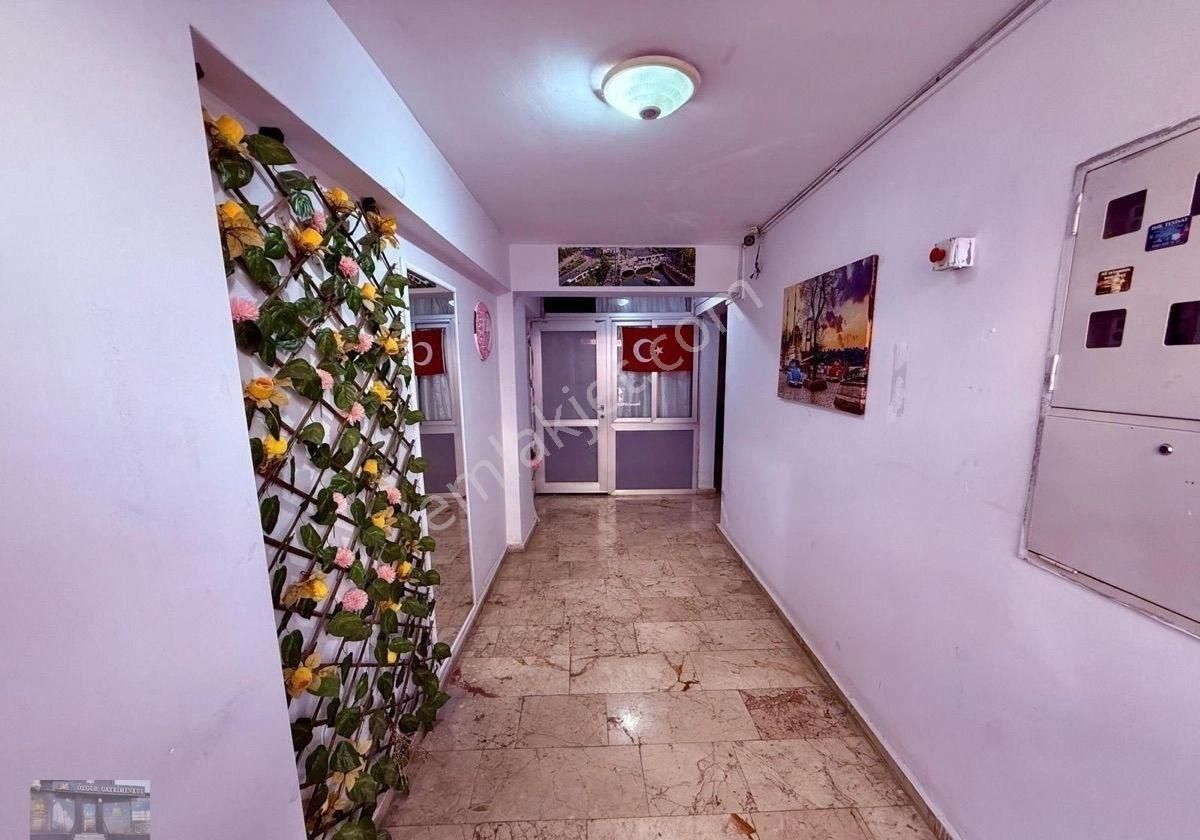 Özgür Gayrimenkulden Cumhuriye Mah Satılık 1+1 Daire - Görsel 6