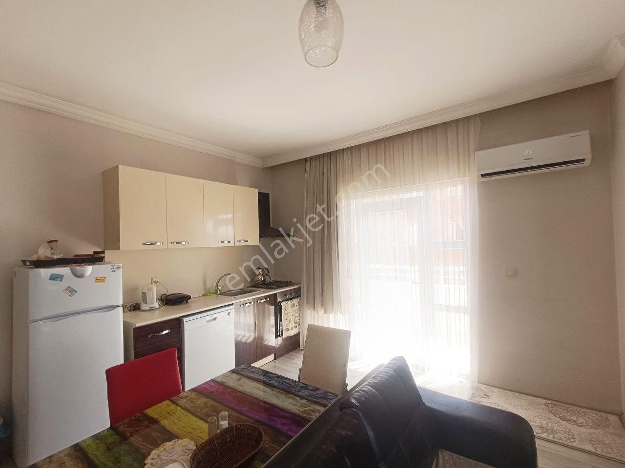 Repa Gayrimenkul Tayfun Gültoplayan'dan Mücahitler'de Eşyalı 2+1 - Görsel 6