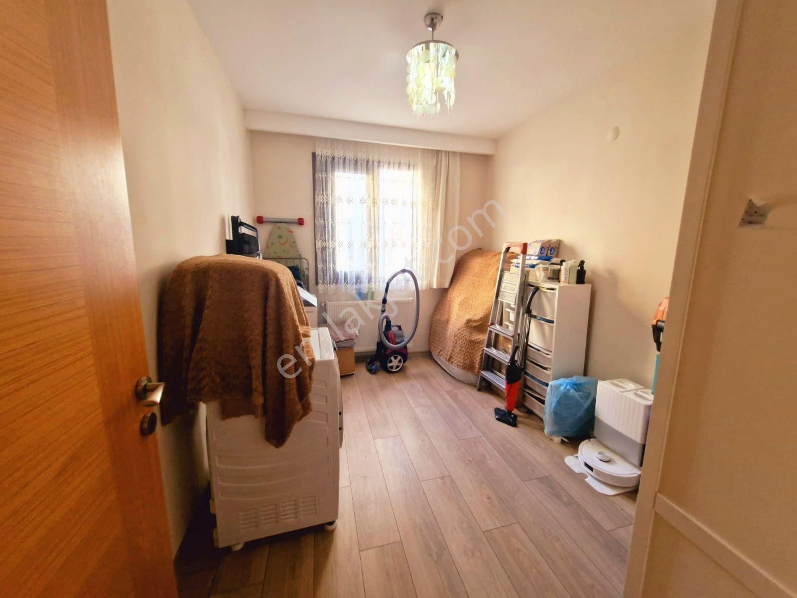 İnönü Caddesi Yakını 3+1 6 Yıllık Yeni Bina Ebeveyn Banyo Arakat - Görsel 16