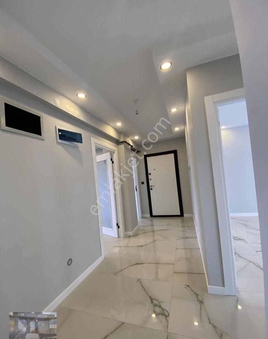 Esentepe Mahallesin De Yerden Isıtmalı Satılık 3+1 Daire - Görsel 35
