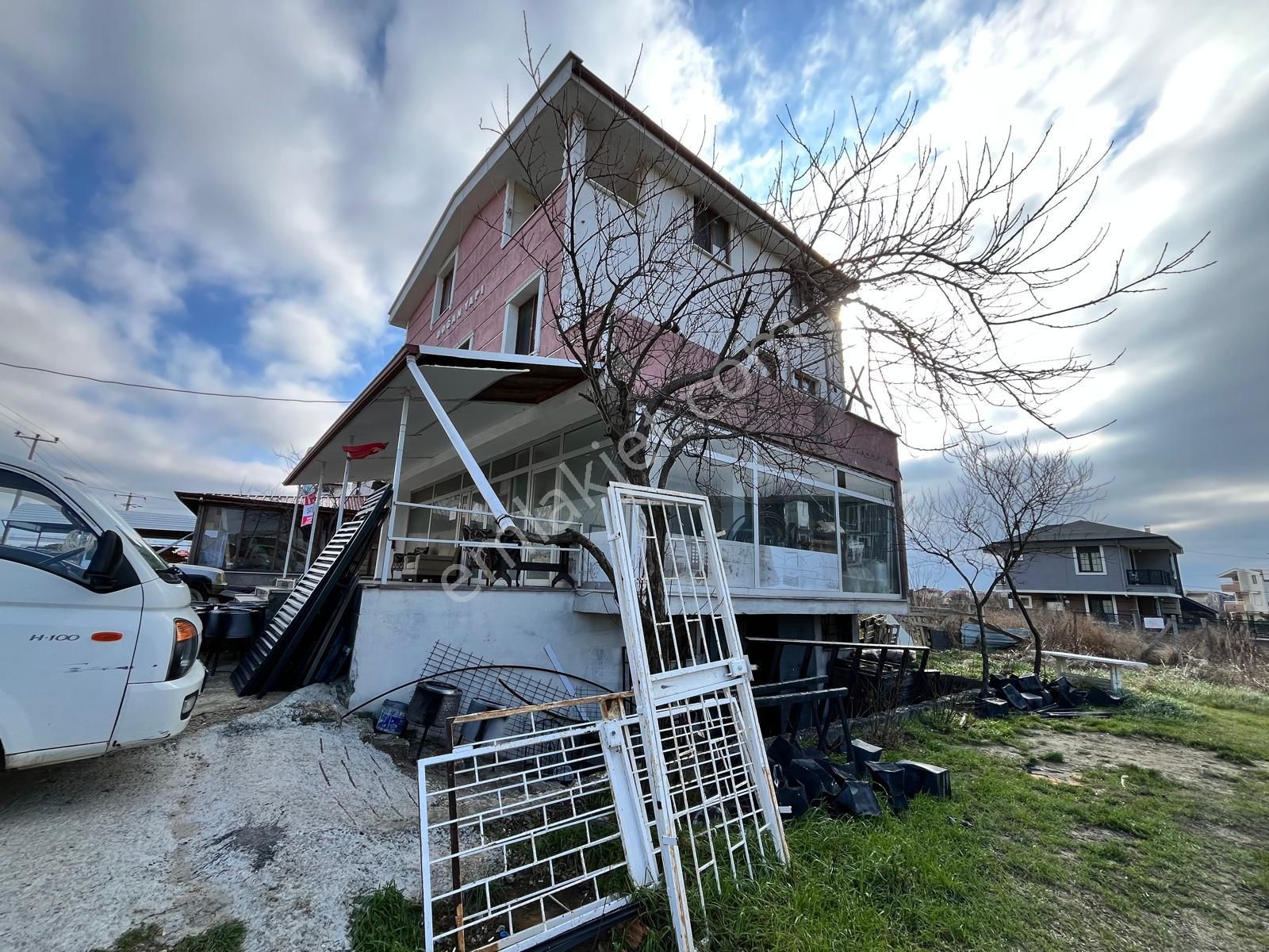 Tekirdağistanbul Yolu Cepheli | Yüksek Kira & Tabela Değerli - Görsel 8