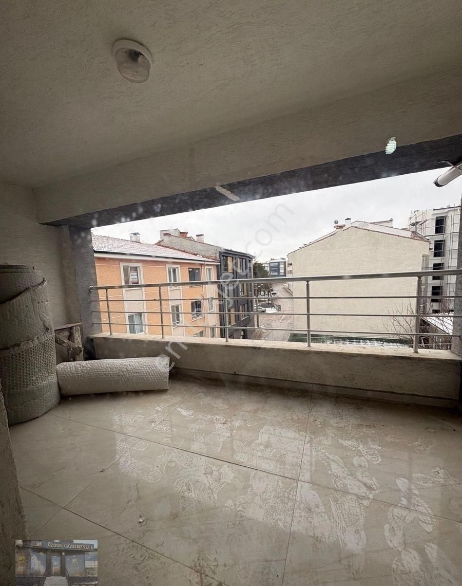 Çamlıca Efeler Sok Kiralık 2+1 Daire - Görsel 18