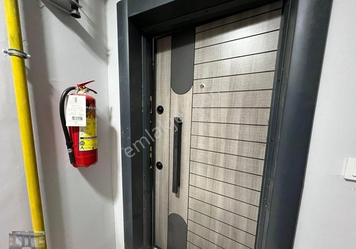 Çamlıca Mahallesi 1+1 Lüks Satılık Daire - Görsel 4