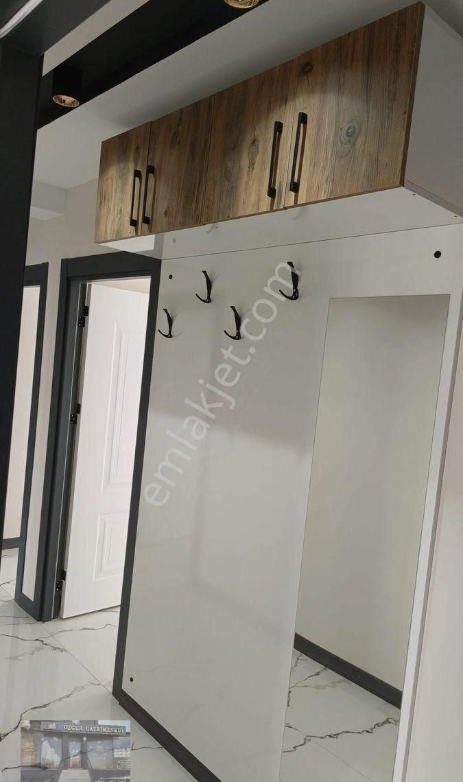Çamlıca Mahallesi Hizmet Sokak 3+1 Lüks Satılık Daire - Görsel 14