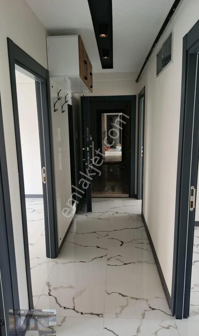 Çamlıca Mahallesi Hizmet Sokak 3+1 Lüks Satılık Daire - Görsel 22