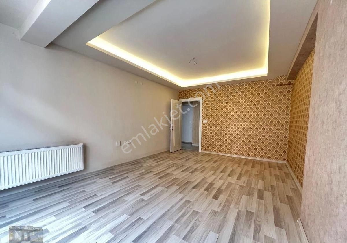 Çamlıca Mahallesin De 2+1 Fırsat Daire - Görsel 21