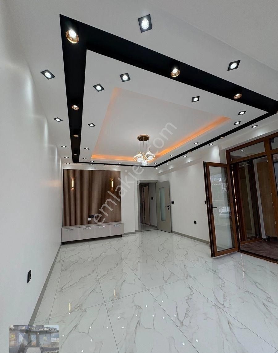 Çamlıca Mahallesi 2+1 Sıfır Ultra Lüks Daire - Görsel 5