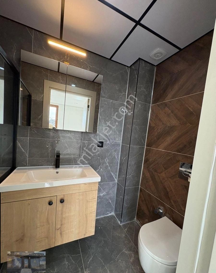 Çamlıca Mahallesi 2+1 Sıfır Ultra Lüks Daire - Görsel 32