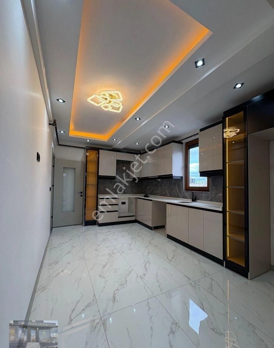 Çamlıca Mahallesi 2+1 Sıfır Ultra Lüks Daire - Görsel 10