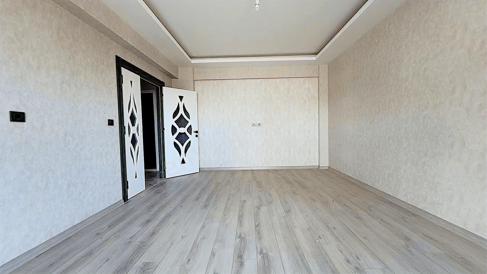 Çetin Emlaktan Saraycıkta Bulvar Üzerinde Ebvn Banyolu 2+1 Daire - Görsel 9