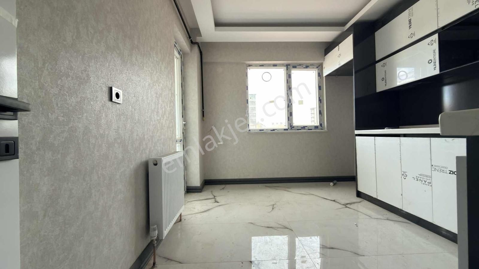 Çetin Emlaktan Saraycıkta Bulvar Üzerinde Ebvn Banyolu 2+1 Daire - Görsel 14
