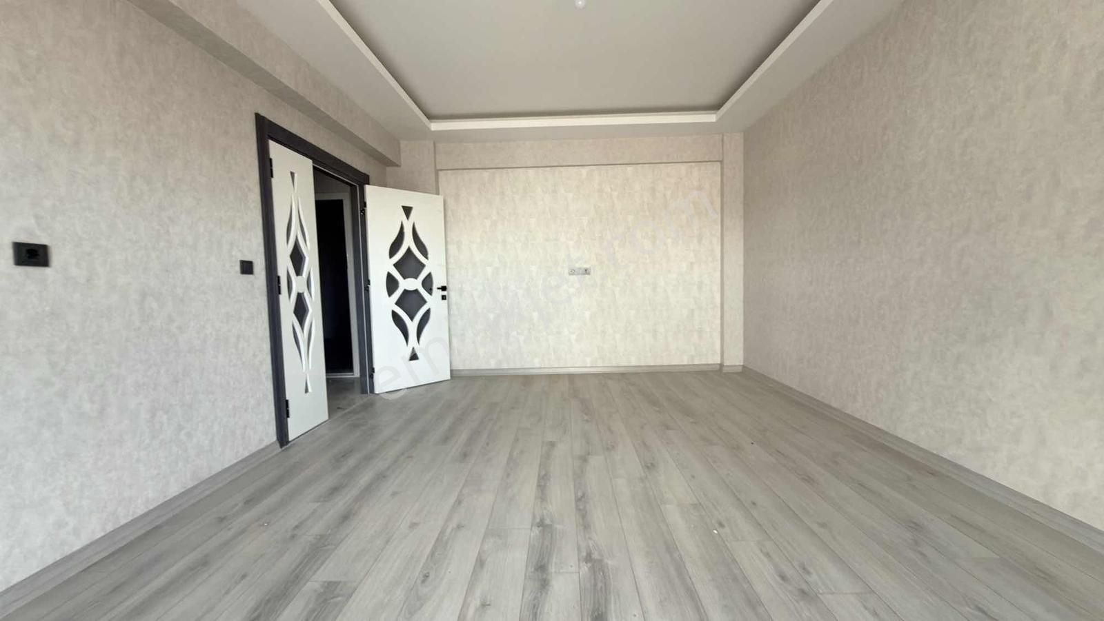 Çetin Emlaktan Saraycıkta Bulvar Üzerinde Ebvn Banyolu 2+1 Daire - Görsel 31