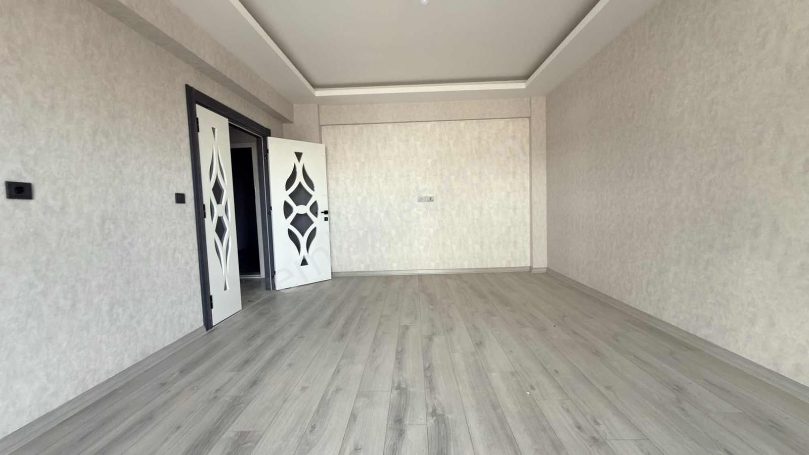 Çetin Emlaktan Saraycıkta Bulvar Üzerinde Ebvn Banyolu 2+1 Daire - Görsel 25