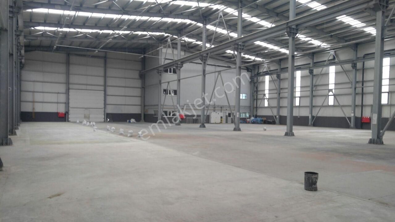 Dilovası İmes Osb'de 2800 M2+630 Kwa+2 Adet 10 Tonluk Vinçli Fab