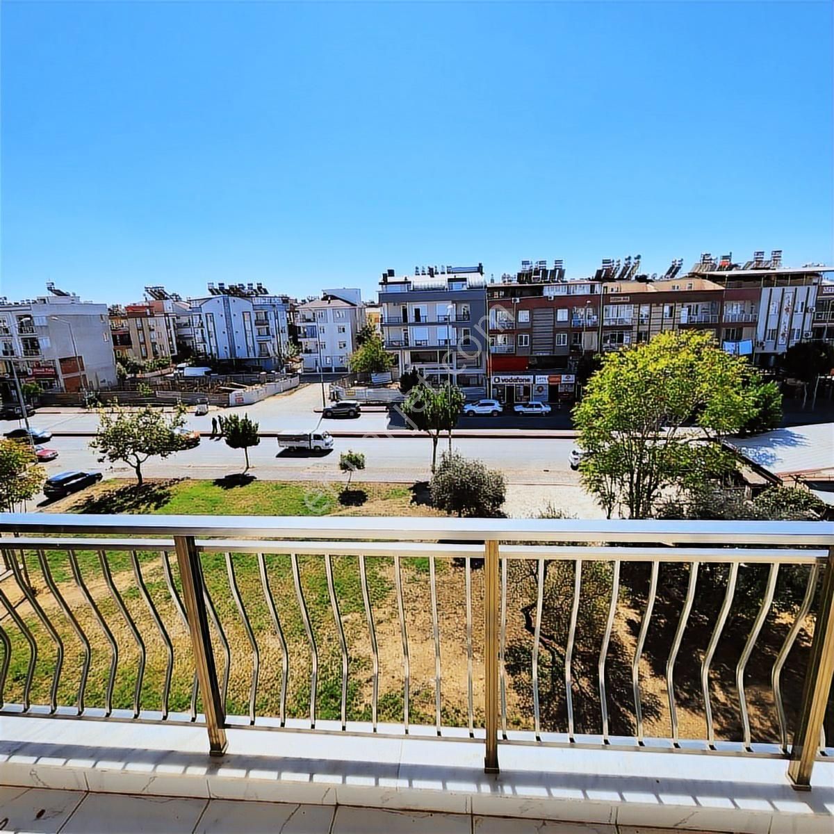 Antalya, Kepez De Tramvaya Çok Yakın 4 Cepheli Kiralık 3+1 Daire - Görsel 30