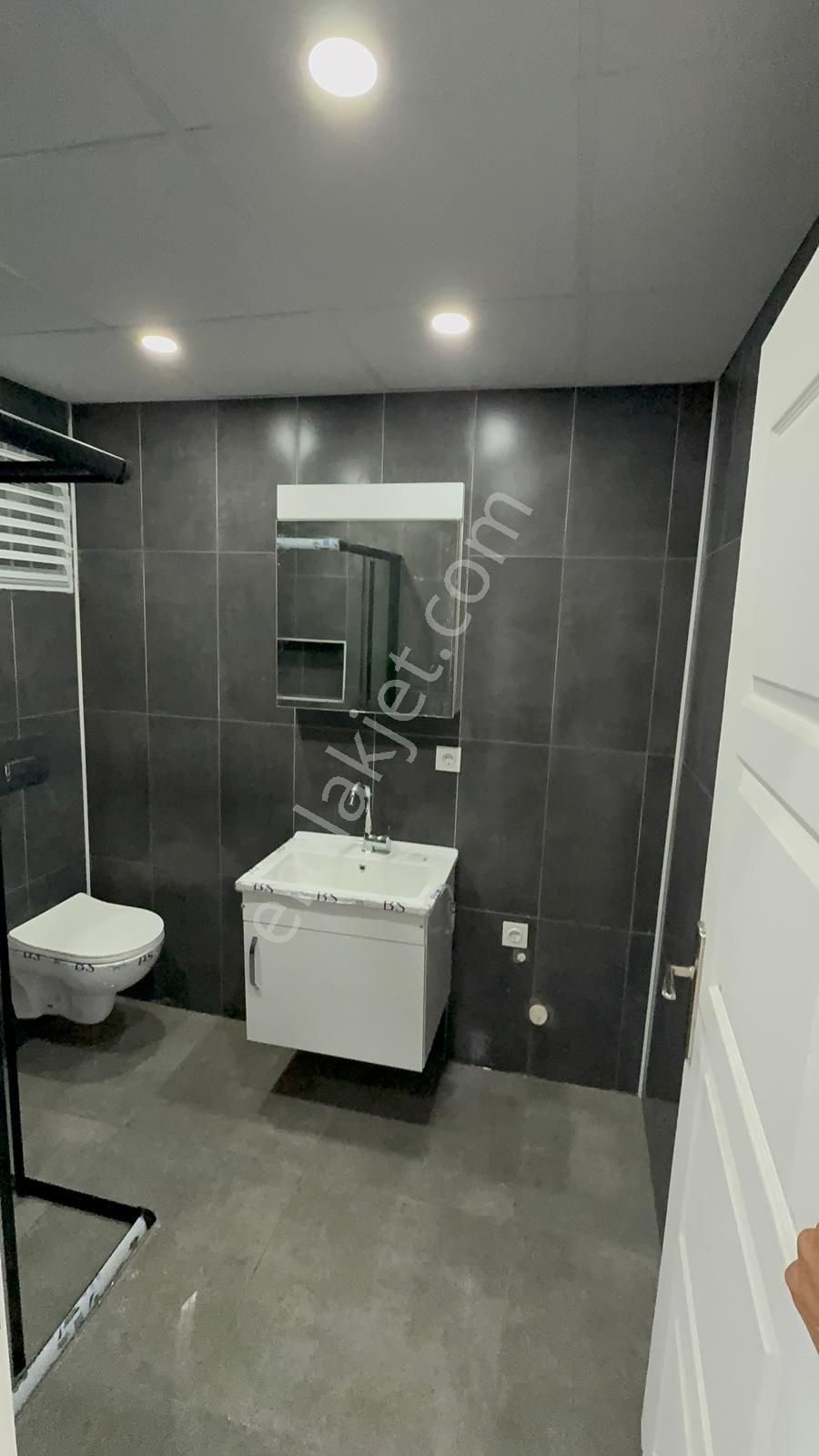 Re/max Land 2'den Muratlı'da Fırsat 1+1 Daire - Görsel 21