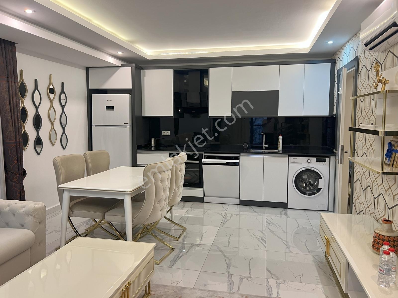 Citadel Residence Mahmutlar'da Lüks Dubleks Daire - Görsel 20