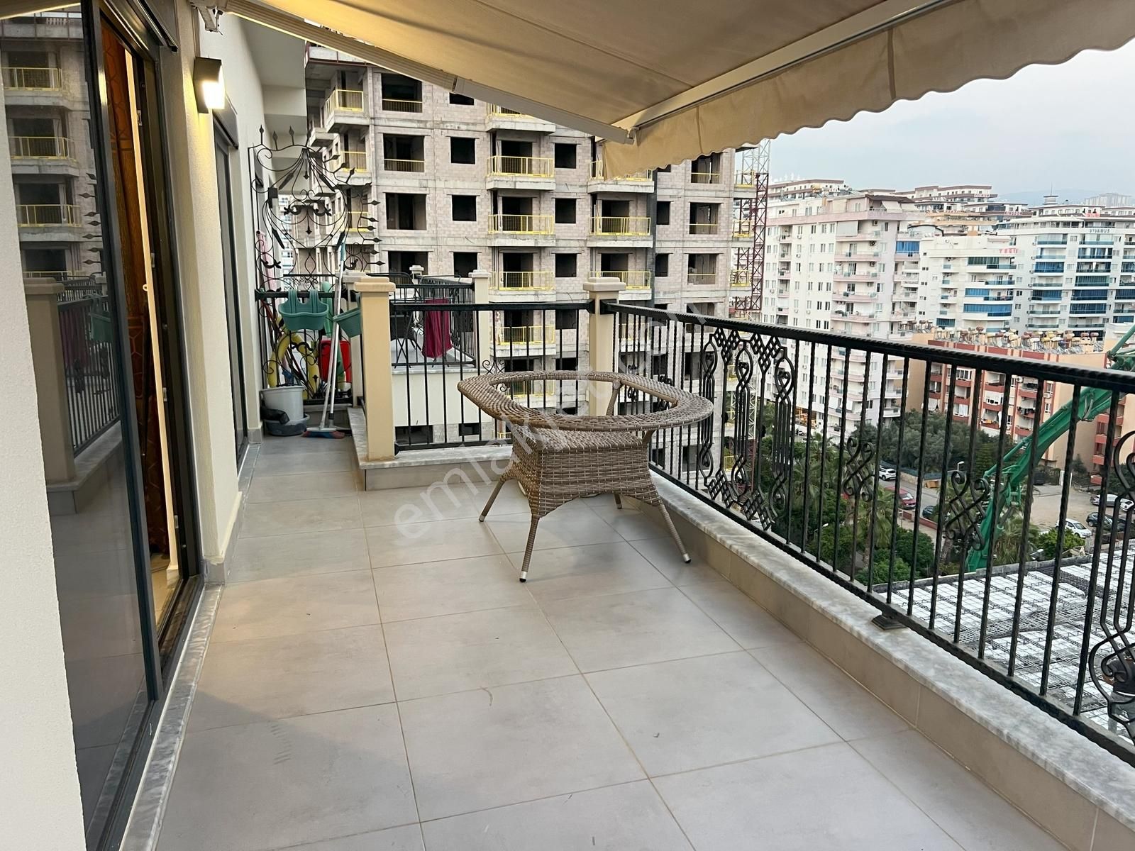 Citadel Residence Mahmutlar'da Lüks Dubleks Daire - Görsel 4