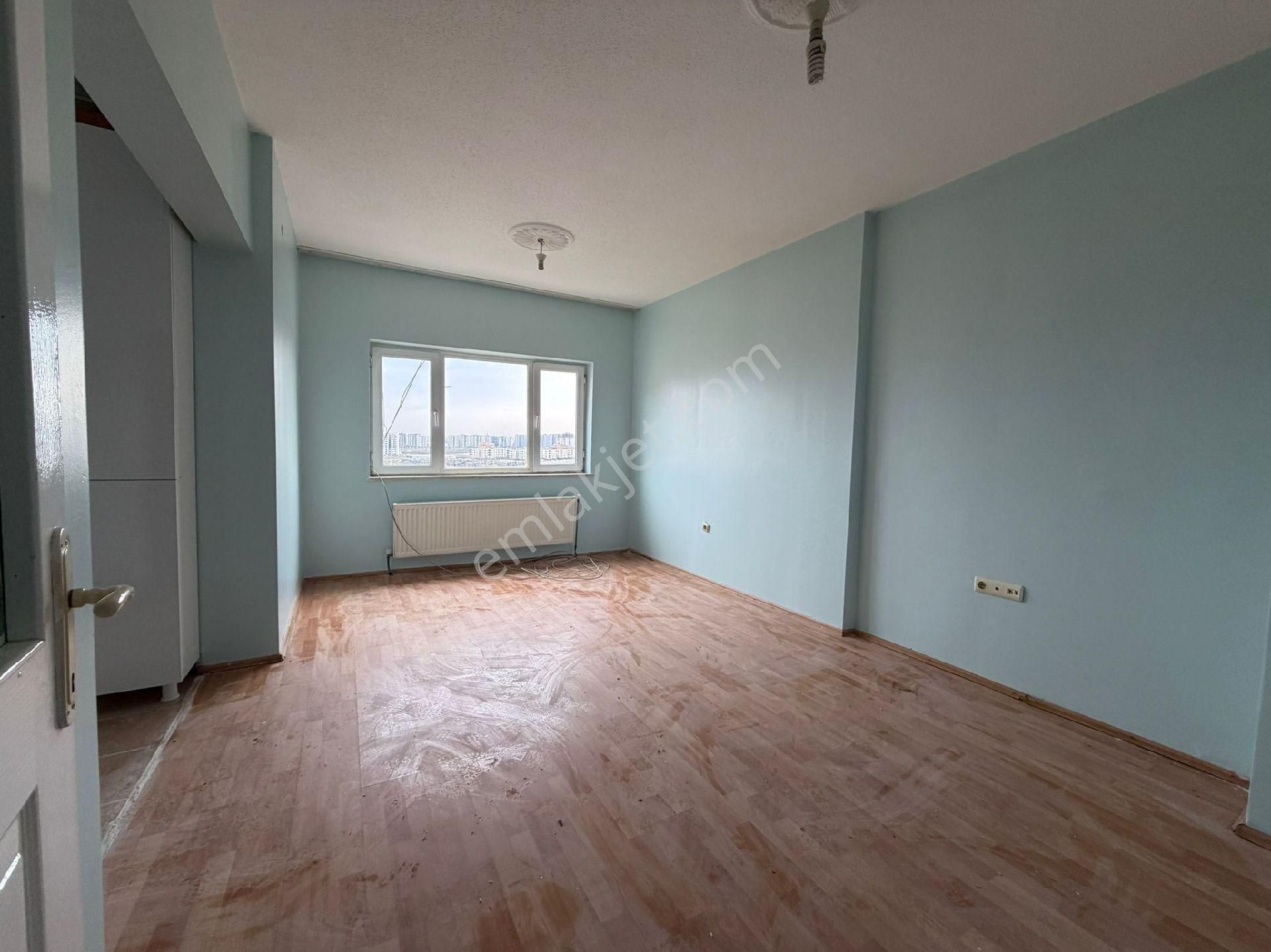 Premardan Uc Kuyu Toki De Kiralik