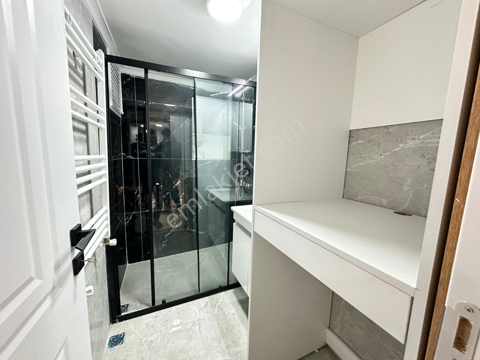 Manisa Katlı Otopark Cvr 3+1 Lüx Tadilatlı Aradığınız Satılık - Görsel 22