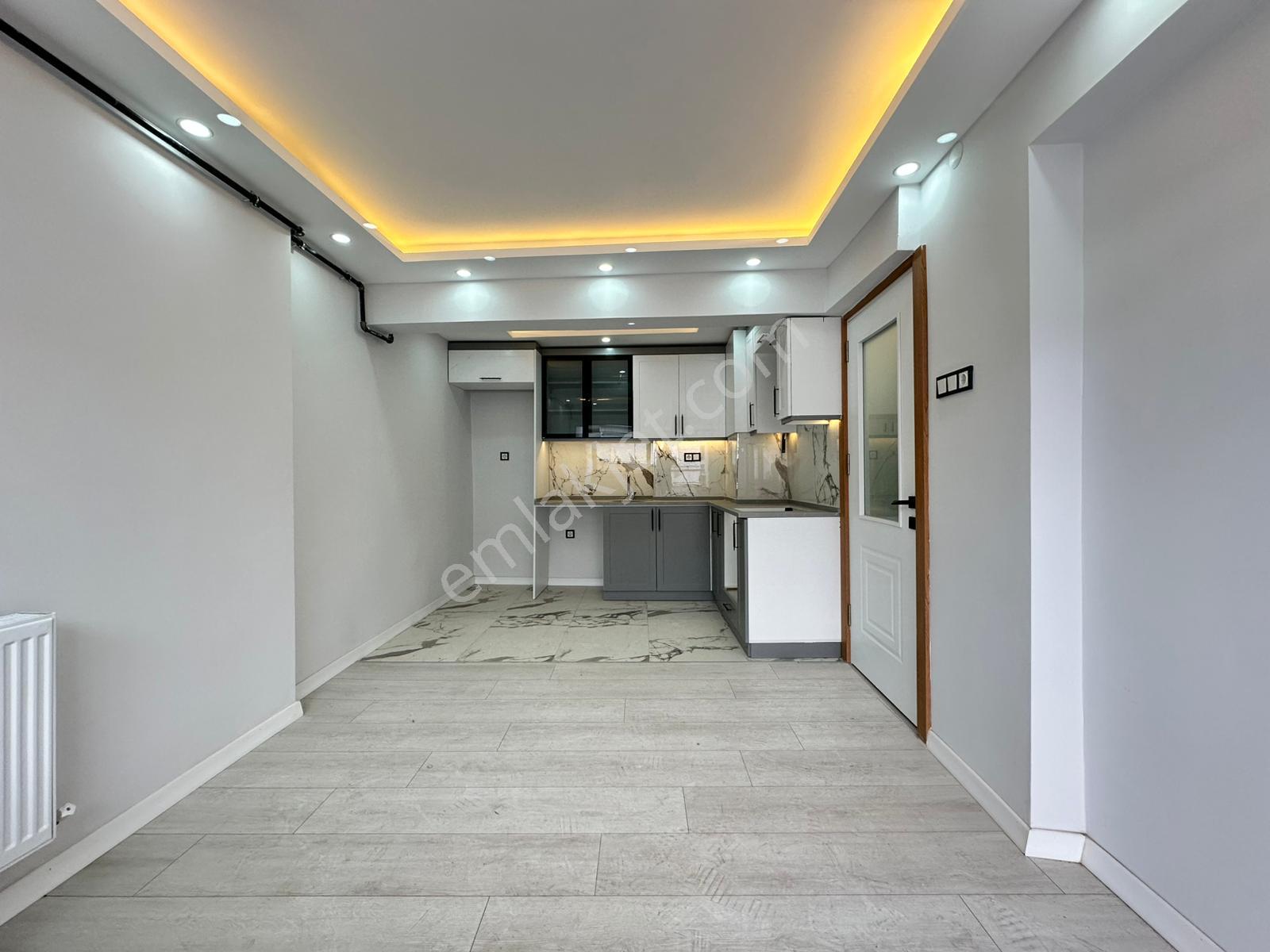 Manisa Katlı Otopark Cvr 3+1 Lüx Tadilatlı Aradığınız Satılık