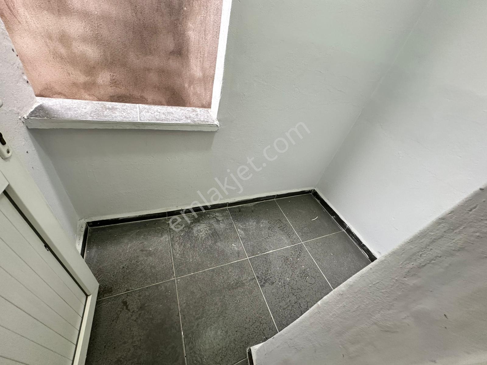 Manisa Katlı Otopark Cvr 3+1 Lüx Tadilatlı Aradığınız Satılık - Görsel 14