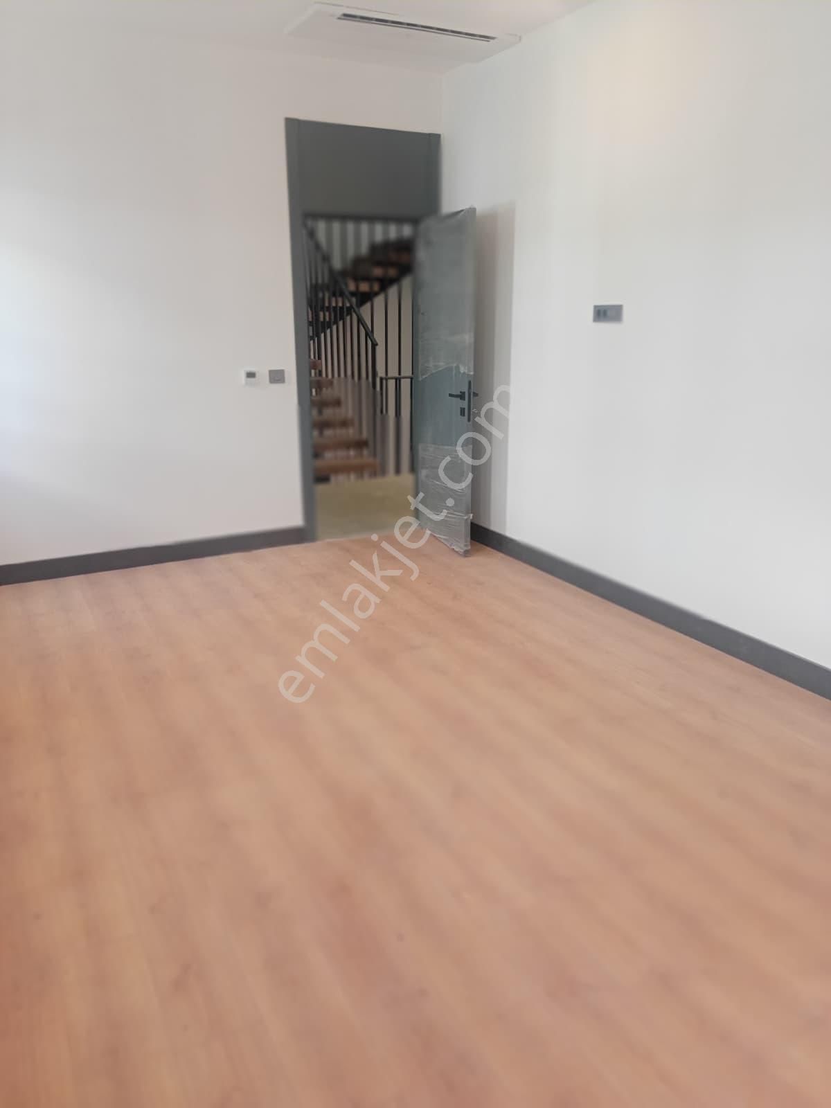 Kepez Odabaşı Satılık 5+1 Triblexs Villa - Görsel 31