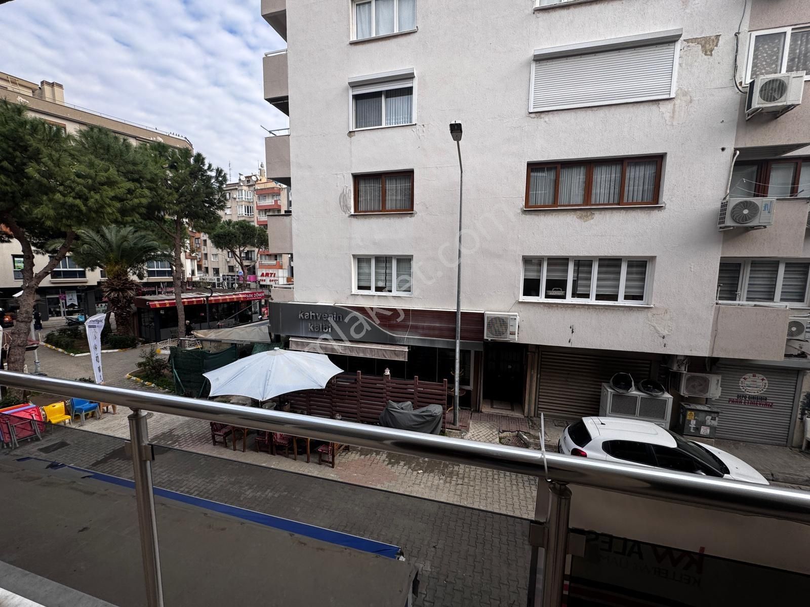 Balçova Onur Mah.de 3+1 Kiralık | Net 86 M² Daire - Görsel 5